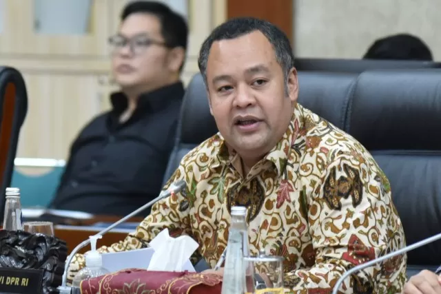 Wakil Ketua Komisi VI DPR RI Mohamad Hekal dalam Rapat Kerja Komisi VI DPR RI dengan Menteri BUMN Erick Thohir. foto: ist