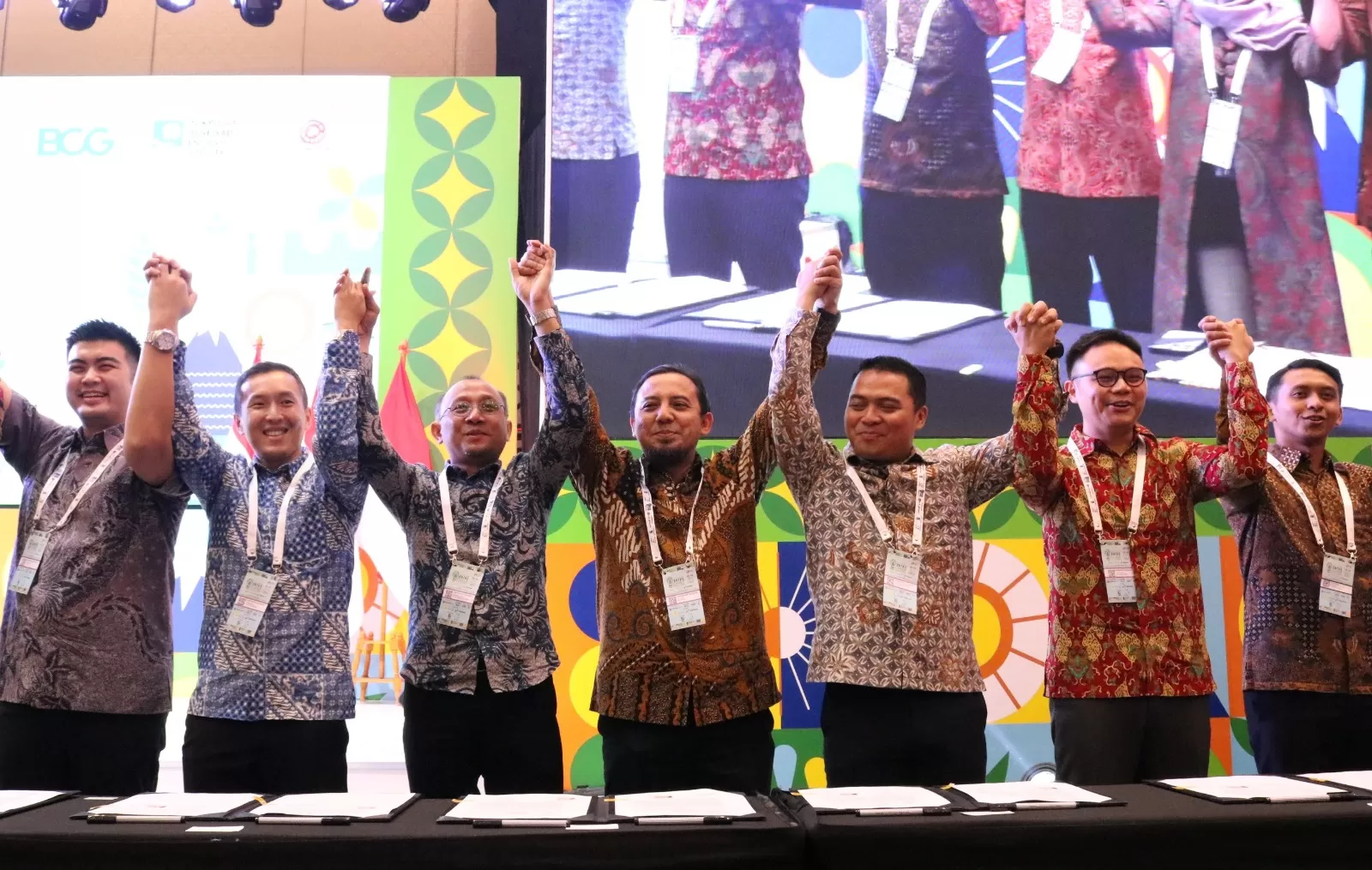 PLN Icon Plus akan Bangun PLTS Atap 187 MWp/PLN