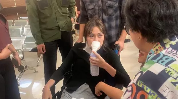 Mantan pacar Mario Dandy Satriyo, Anastasia Pretya Amanda, di PN Jaksel, Jalan Ampera Raya, Jakarta Selatan, hari ini, Selasa (4/7/2023). Foto: Ist