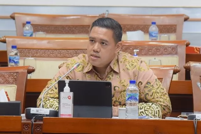 Menyambut Hari Sumpah Pemuda pada 28 Oktober, Dave Laksono memberikan petuah bagi muda-mudi yang ingin berkecimpung di dunia politik. foto: dok
