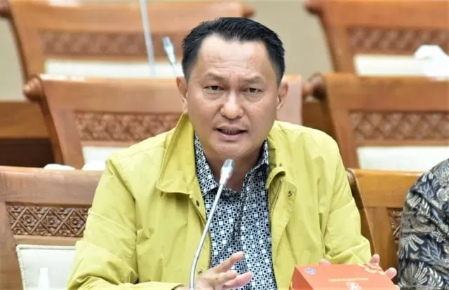 Anggota Komisi VII DPR RI dari Fraksi Partai Golkar Bambang Patijaya. Foto: Ist