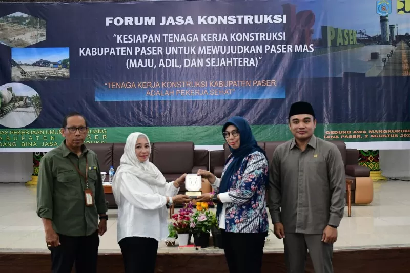 Apresiasi UI Green City Metric 2023, Kemendagri Ajak Semua Pihak Wujudkan Pengelolaan Perkotaan Berkelanjutan
