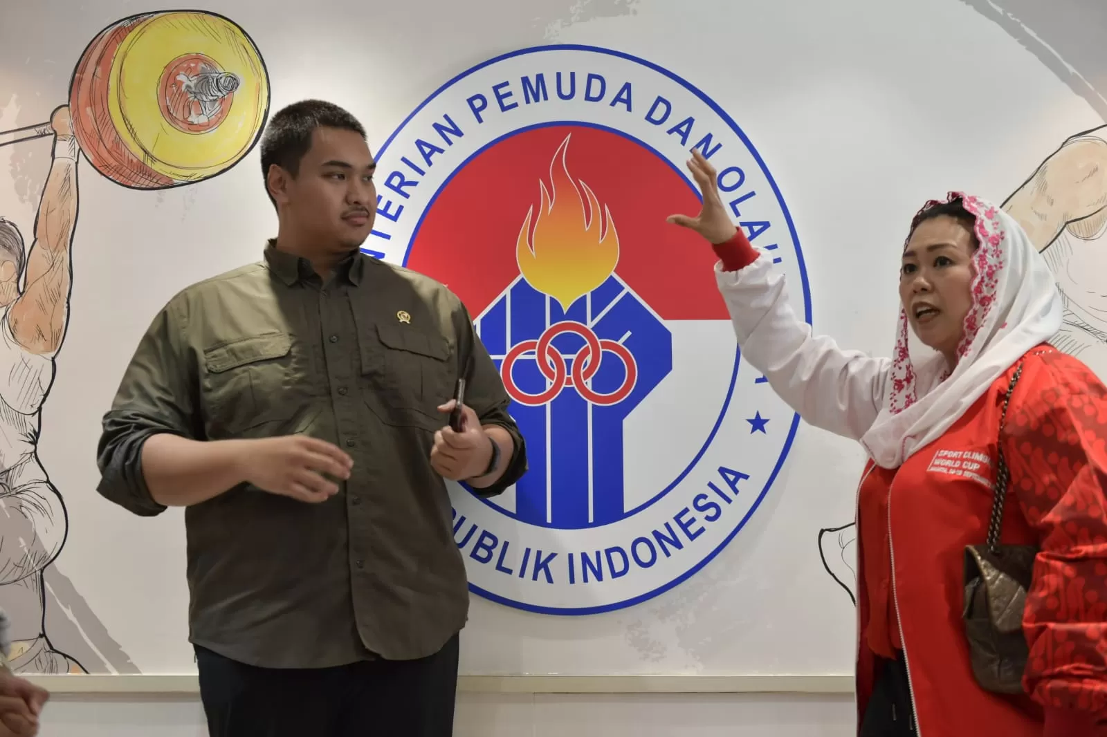 Menpora Dito saat menerima Ketua Umum FPTI Yenny Wahid mengatakan, siap mendukung penuh penyelenggaraan Kualifikasi Asia Panjat Tebing di Jakarta pada November 2023 mendatang. foto: ist