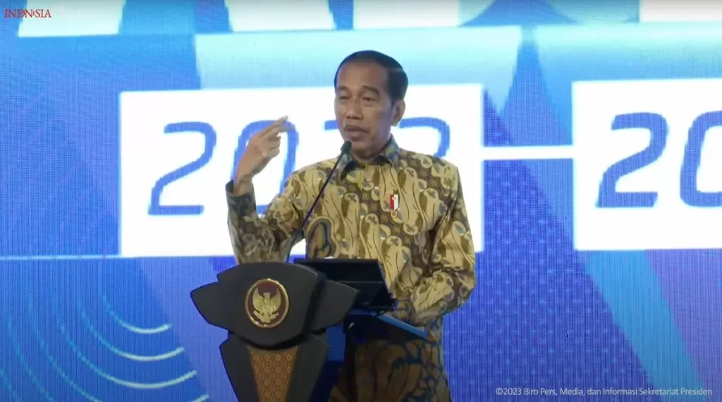 Presiden Jokowi menegaskan hilirisasi industri menjadi salah satu langkah penting bagi Indonesia untuk menjadi negara maju pada tahun 2045. foto: ist