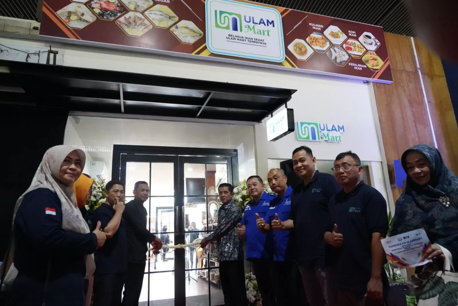 KKP menggandeng PT Kereta Api Indonesia (KAI) menghadirkan gerai 