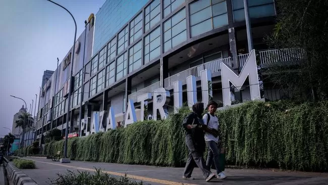 Plaza atrium senen/IST