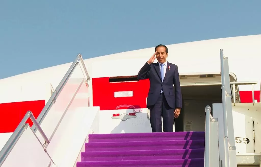 Presiden Jokowi bertolak ke AS, dari Riyadh, Arab Saudi, Minggu (12/11/2023). foto: ist