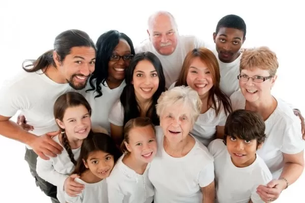 Ilustrasi Manusia dari muda ke tua/https://assets-a1.kompasiana.com/items/album/2020/08/27/manusia-5f4774f9d541df75e17d8a32.jpg