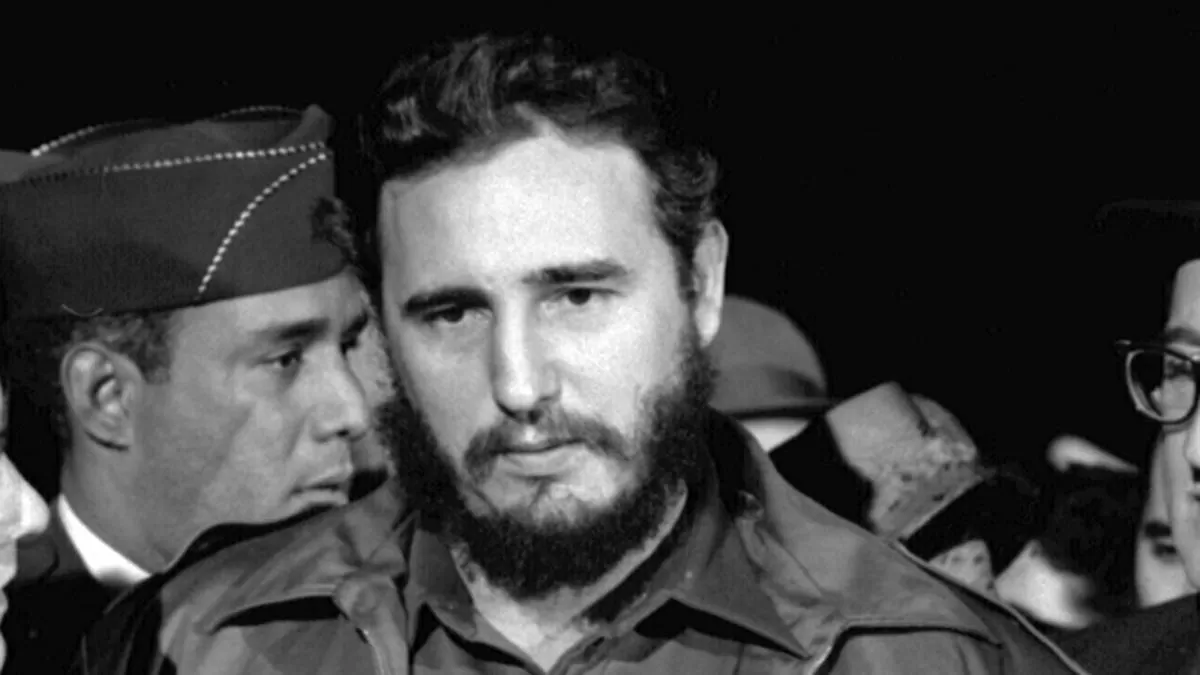 Foto Pemimpin Kuba Fidel Castro/https://cdn1-production-images-kly.akamaized.net/gKE9-YQKqFTLBLXOGqeP9b2qMrE=/1200x675/smart/filters:quality(75):strip_icc():format(jpeg)/kly-media-production/medias/1991274/original/069292300_1520940494-800px-Fidel_Castro_-_MATS_Terminal_Washington_1959__cropped_.jpg
