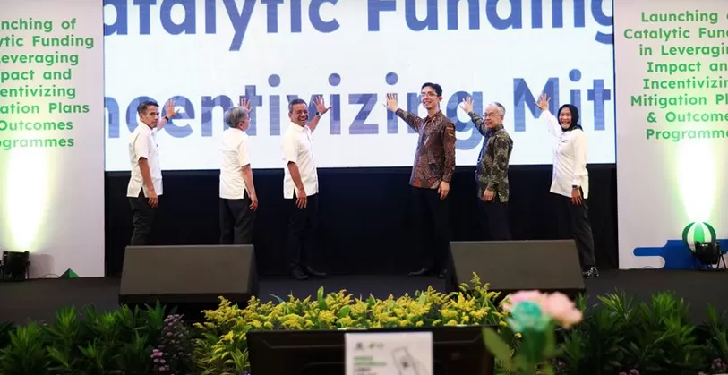 Peluncuran Program Catalytic Fund and Incentivize Mitigation Outcomes di Jakarta, Senin (11/12/2023). foto: ist