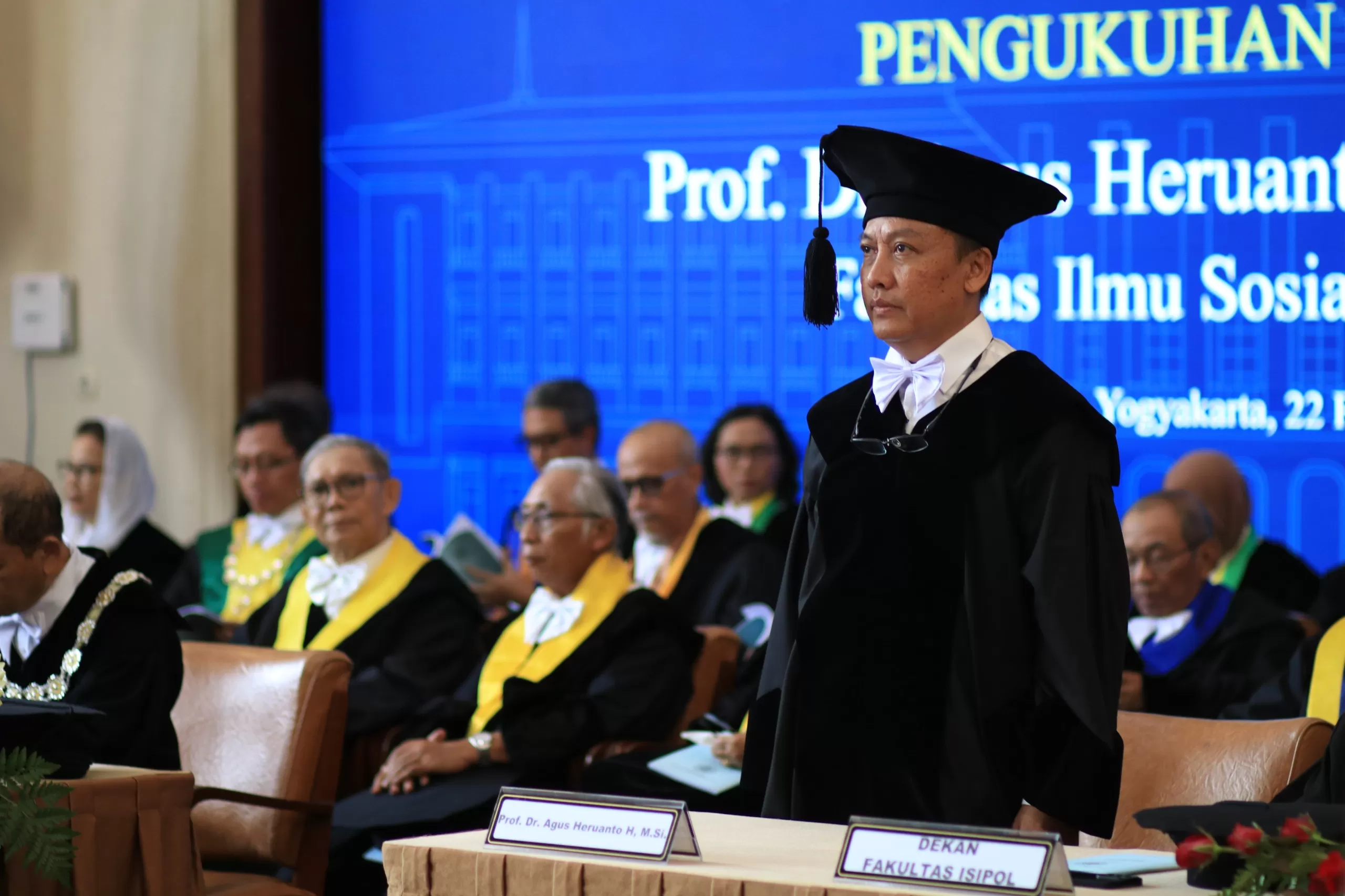 Prof. Dr. Agus Heruanto Hadna, SIP, M.Si Guru besar UGM 