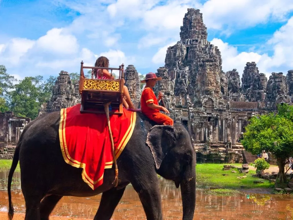 Facebook/Angkor Holiday Tour