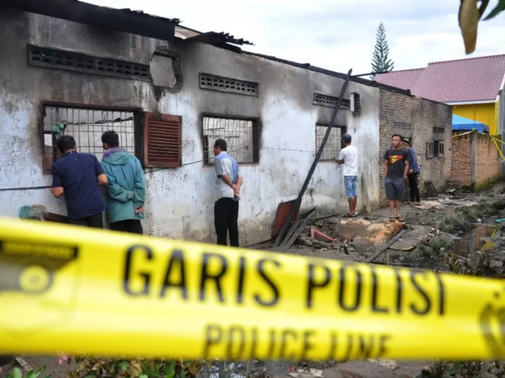 Kebakaran rumah yang dijadikan pabrik korek api (Foto: Antara Foto)