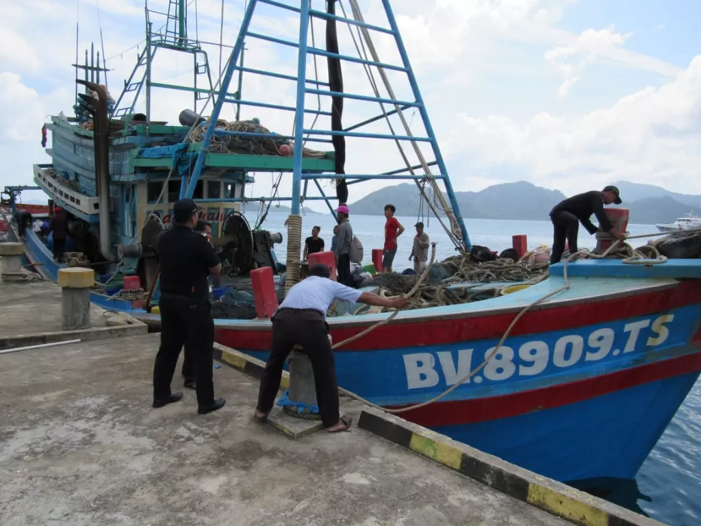 Penangkapan kapal ikan ilegal (KKP)