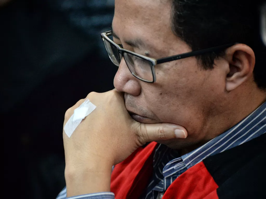 Terdakwa kasus dugaan penghilangan barang bukti pengaturan skor, Joko Driyono bersiap menjalani sidang dengan agenda pembacaan tuntutan di Pengadilan Negeri Jakarta Selatan, Jakarta, Kamis (4/7/2019). (ANTARA/Aprillio Akbar)