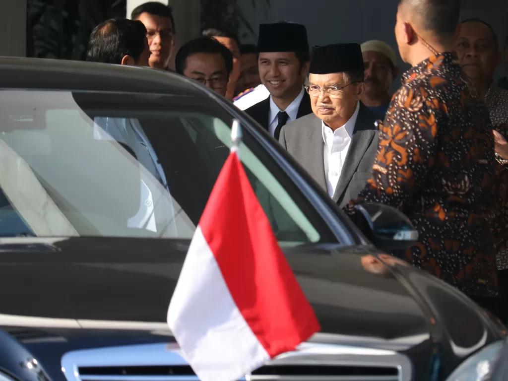 Wakil Presiden Jusuf Kalla (kedua kanan). (ANTARA/Didik Suhartono).