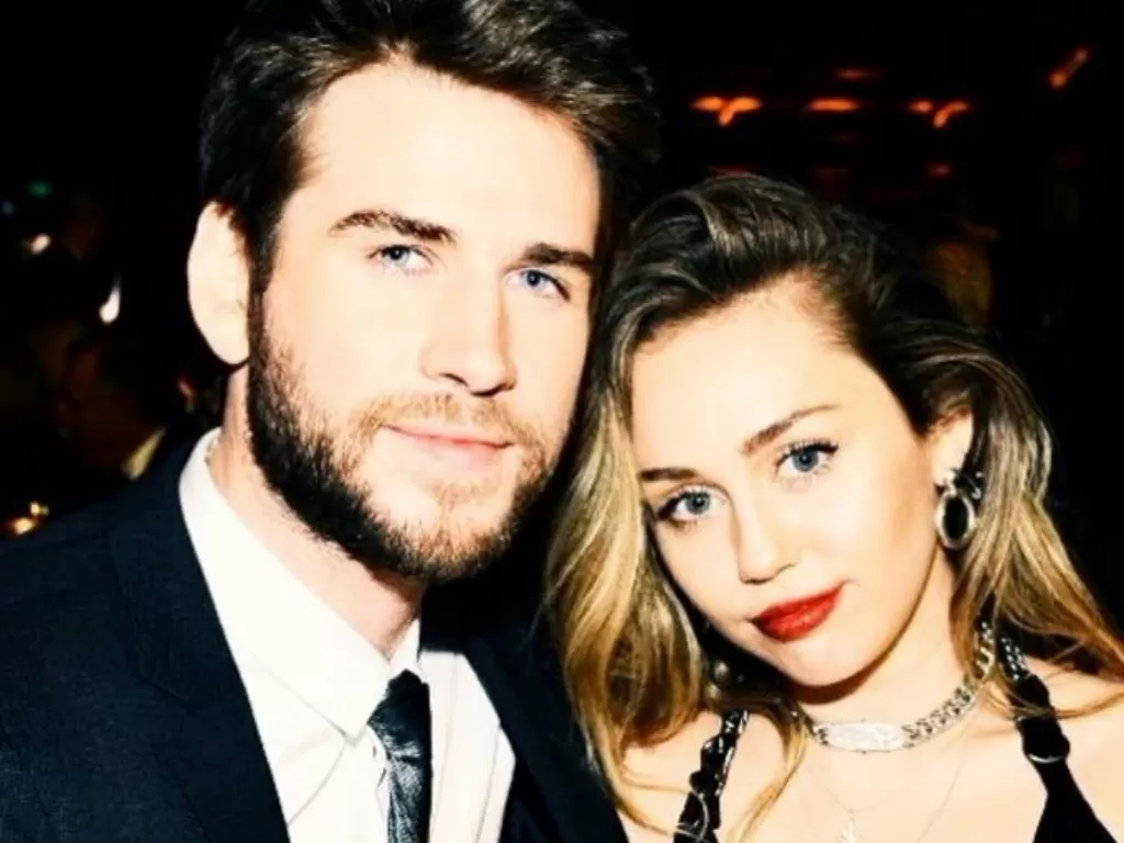 Liam Hemsworth dan Miley Cyrus/Twitter @ianxpitogo