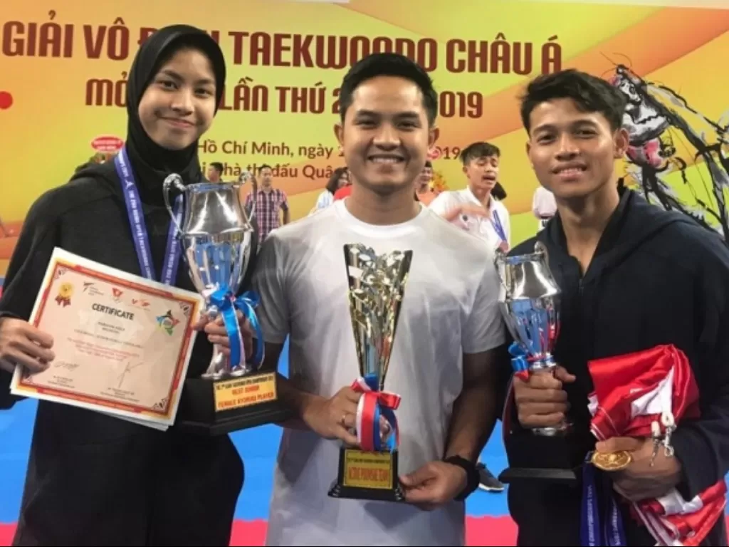 Taekwondoin Indonesia yang berhasil meraih gelar di Vietnam. (Humas PBTI)