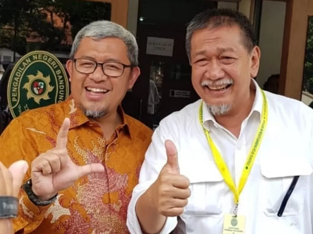 Mantan Gubernur Jawa Barat (kiri) Ahmad Heryawan bersama mantan Wakil Gubernur Jawa Barat Deddy Mizwar/INSTAGRAM/@aheryawan.