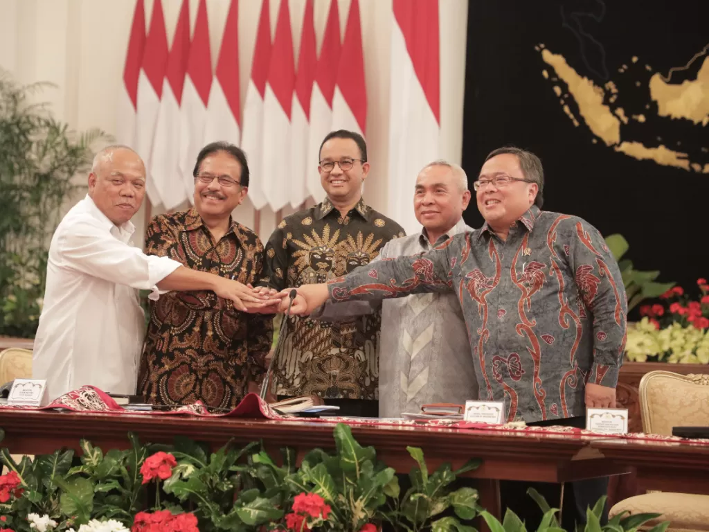 Menteri dan Gubernur DKI serta Gubernur Kaltim usai mengumumkan ibu kota baru RI (26/8/2019) (PUPR)