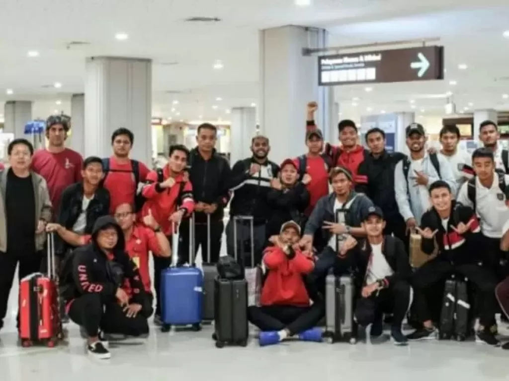 Tim Bali United saat berada di Bandara I Gusti Ngurah Rai, Bali. (Antaranews)