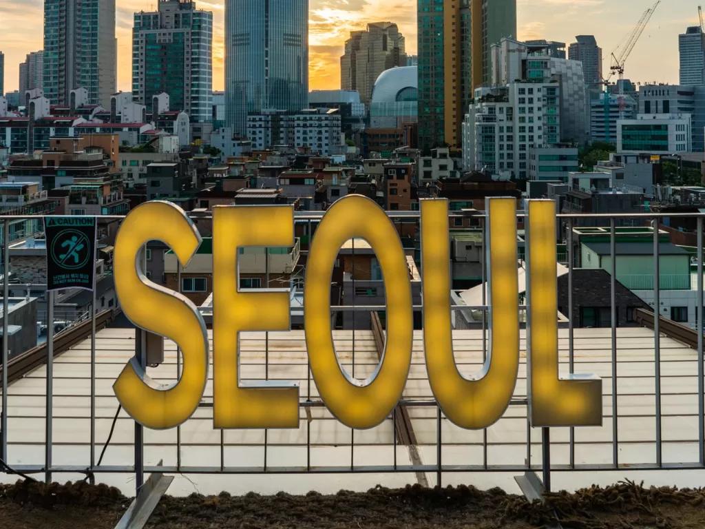 SEOUL (Pexels/Ethan Brooke)