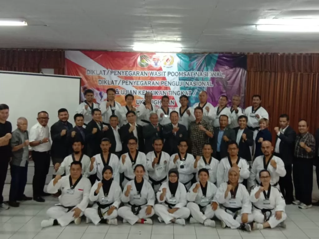Pengurus PBTI dan peserta kegiatan di Cibubur, Jakarta Timur. (Humas PBTI)