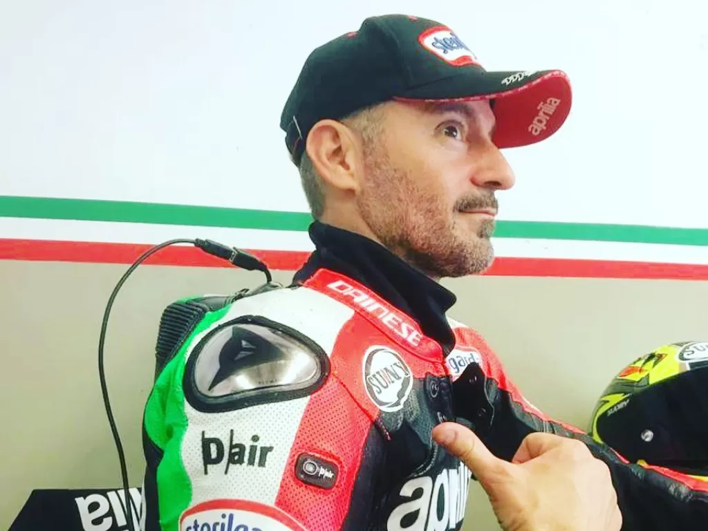 Menurut Max Biaggi, Marc Marquez telah menciptakan sejarah baru dalam MotoGP. (Instagram/@maxbiaggiofficial)