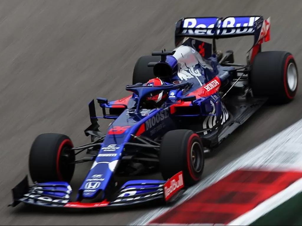Nama Toro Rosso dipastikan hilang pada balapan F1 musim depan. (Instagram/@tororosso)