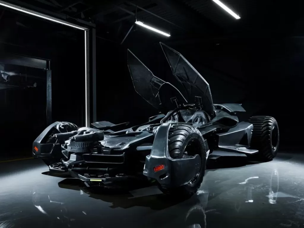 Penampakan Mobil Batman. (Carscoops)
