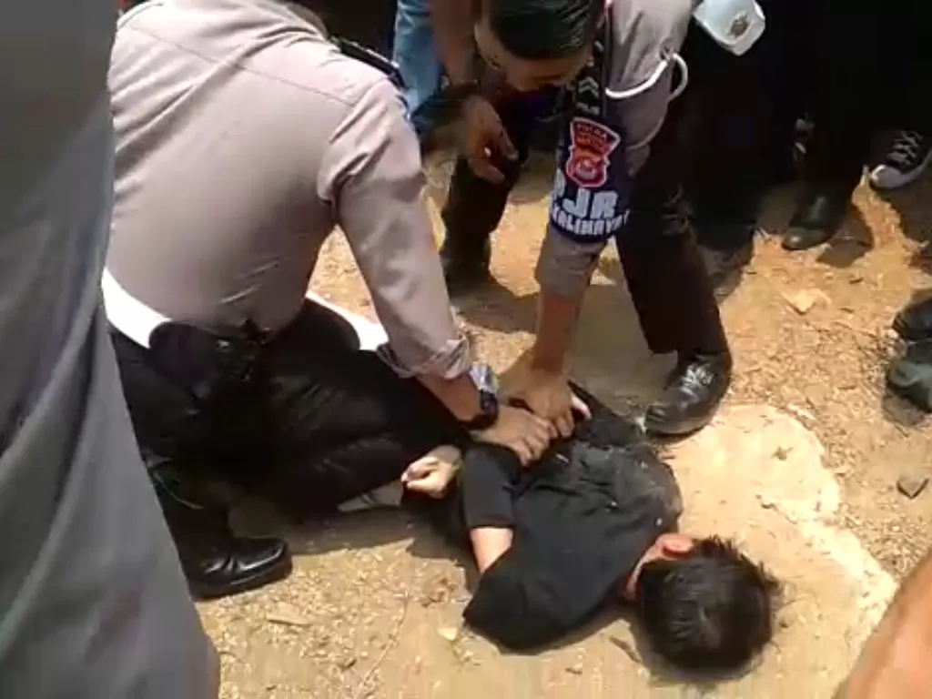 Pelaku penyerangan terhadap Menkopolhukam, Wiranto. (Istimewa)
