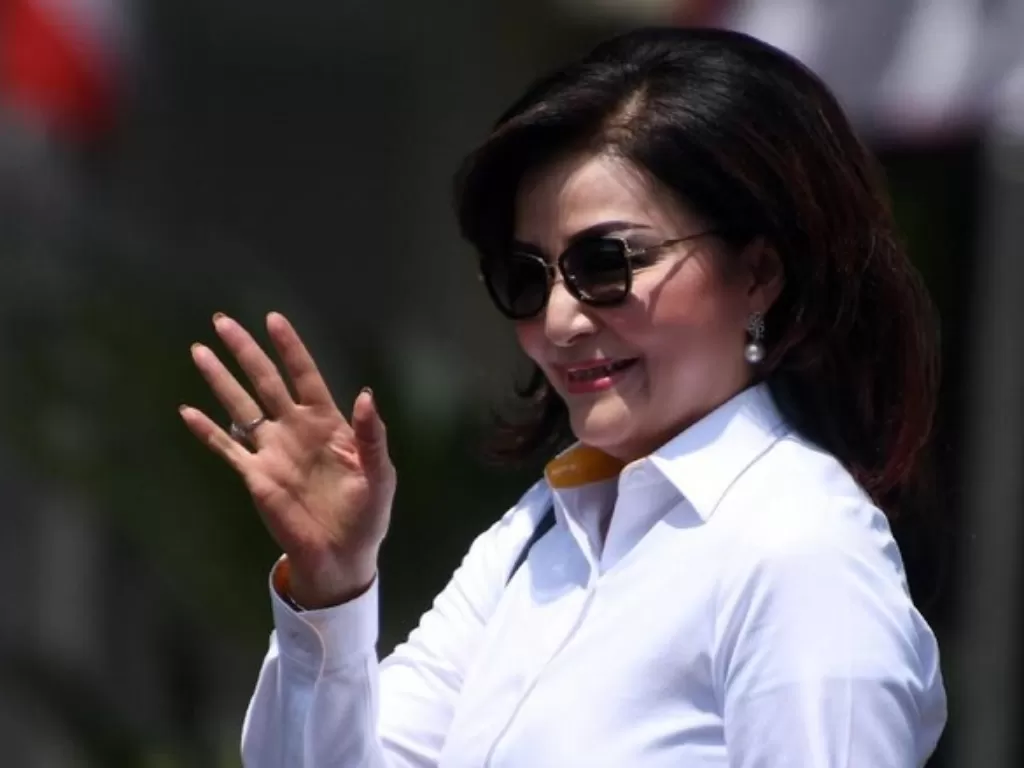 Bupati Minahasa Selatan, Christiany Eugenia Tetty Paruntu, gagal bersua Jokowi (Antara/Wahyu Putro A).