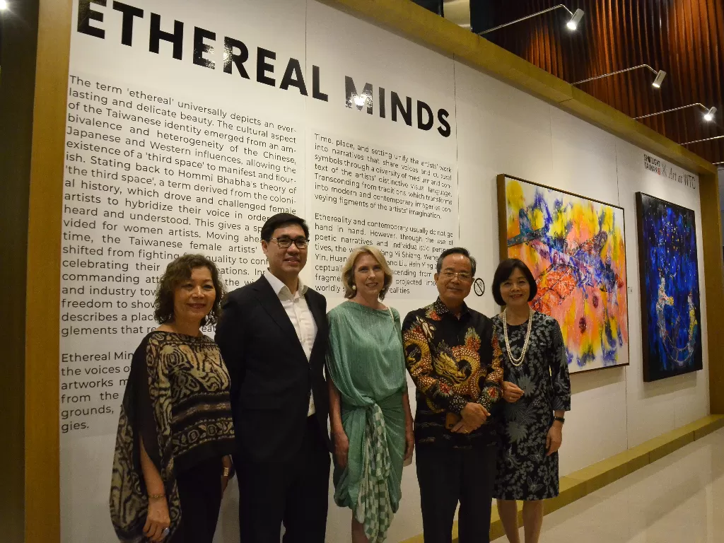 Representative TETO, John Chen didampingi Founder ISA Art Design Deborah Iskandar, hingga General Manager Jakarta Land Syahzan (dok. TETO)