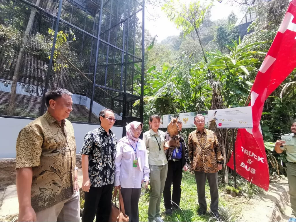 Peresmian kandang burung langka Elang Jawa di TSI Cisarua, Kabupaten Bogor. (Hino)
