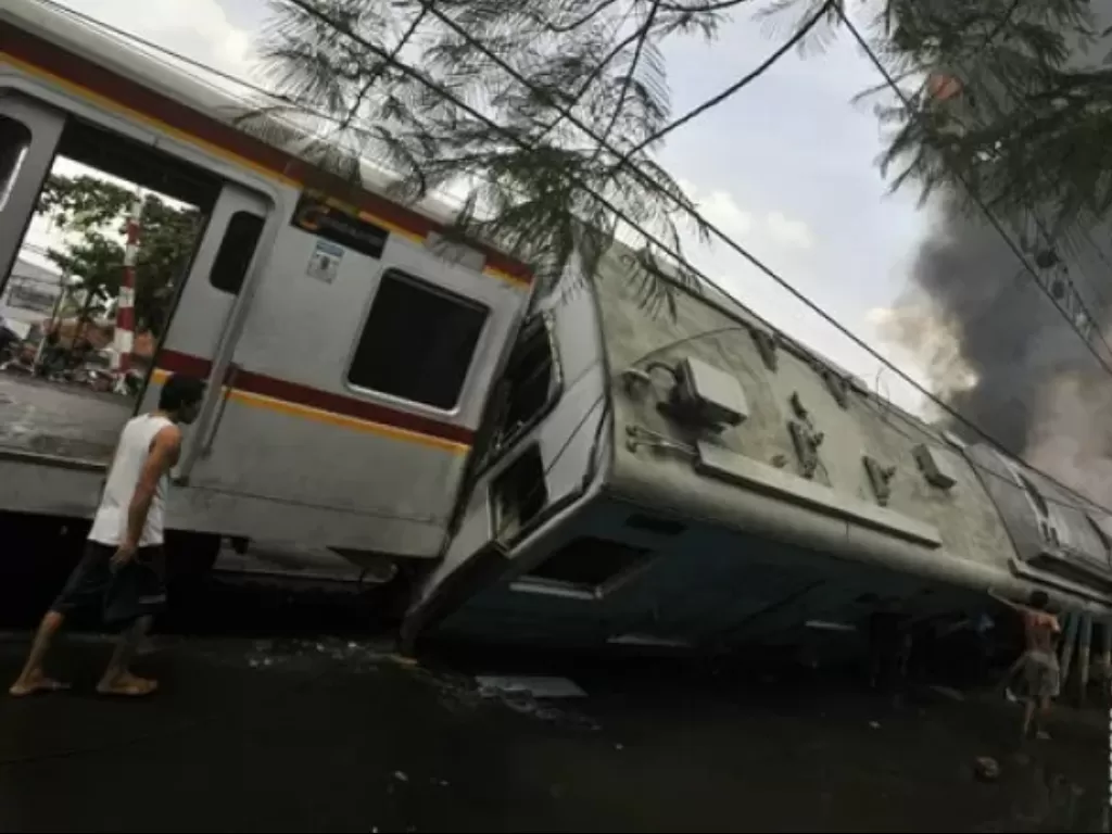 Kecelakaan Kereta Api di Bintaro. (Antara Foto/Puspa Perwitasari)