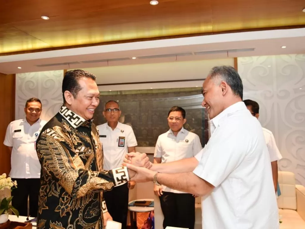 Ketua MPR RI Bambang Soesatyo saat menerima kunjungan Kepala BNN Heru Winarko. (Humas BNN)