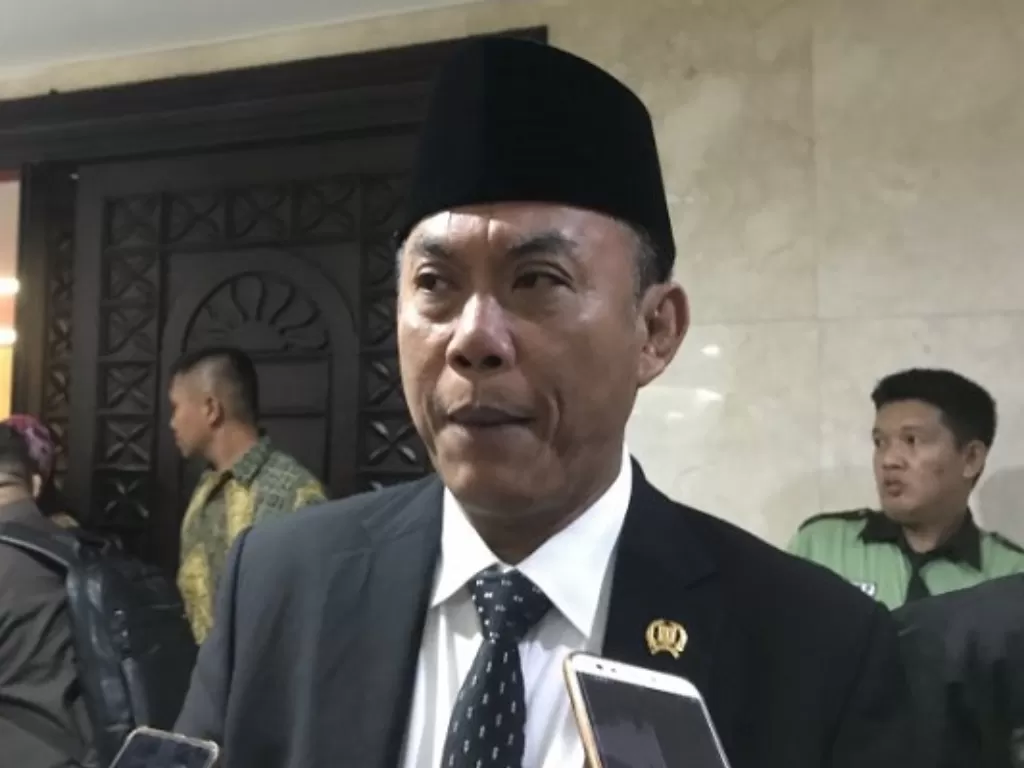 Ketua DPRD DKI Jakarta, Prasetio Edi Marsudi, mempertanyakan turunnya penerimaan pajak (Antara).