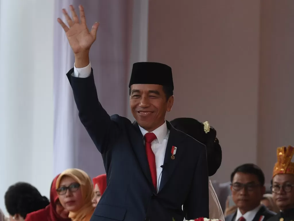 Presiden Joko Widodo atau Jokowi mendapat penghargaan Asian of The Year 2019 dari Singapura (Antara/Wahyu Putro).