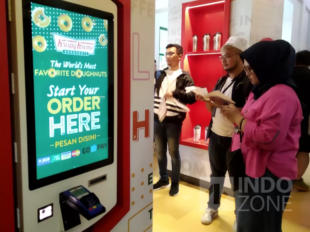 Smart Kios di Krispy Kreme Harapan Indah Bekasi (Indozone/Nani Suherni/Arya Manggala)