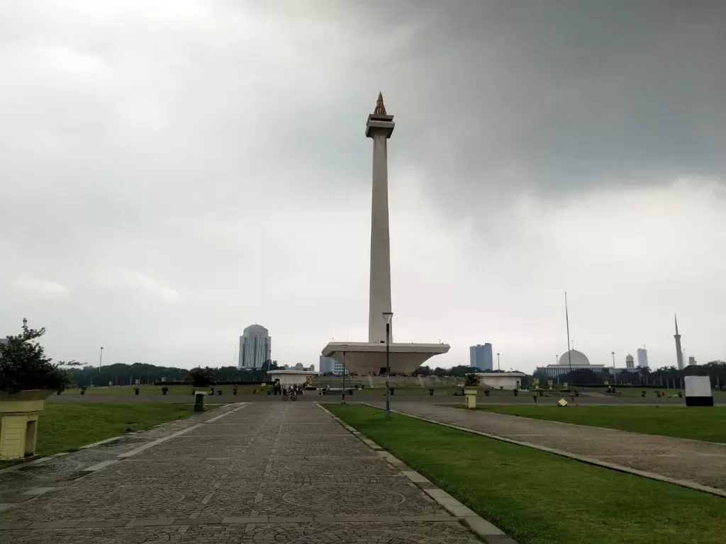 Monumen Nasional (Indozone/Nani Suherni)