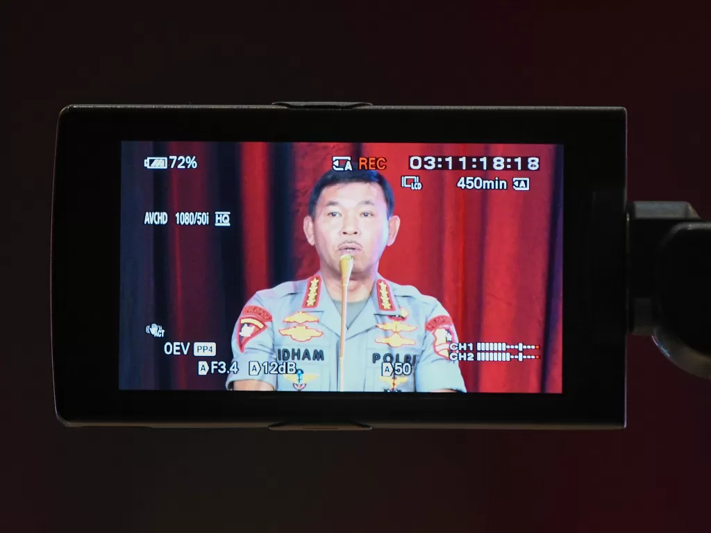 Kapolri Jenderal Pol Idham Azis menyampaikan paparan kinerja kepolisian 2019 Polri di Jakarta, Sabtu (28/12/). (Antara/Nova Wahyudi)