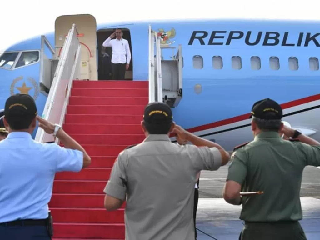 Presiden Jokowi berangkat ke Natuna, Kepulauan Riau, (Instagram/@jokowi)