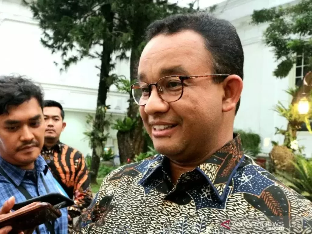 Gubernur DKI Jakarta Anies Baswedan di halaman Istana Negara, Jakarta pada Rabu (8/1/2020). photo/Antara/Bayu Prasetyo