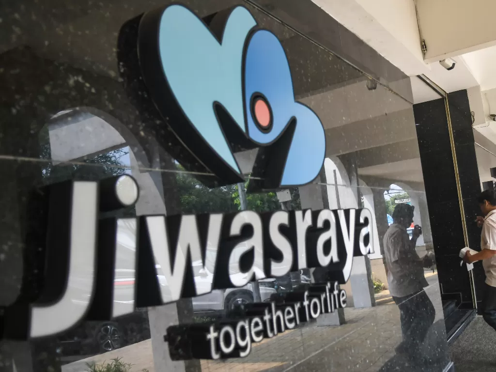 Logo Jiwasraya (ANTARA FOTO/Galih Pradipta)