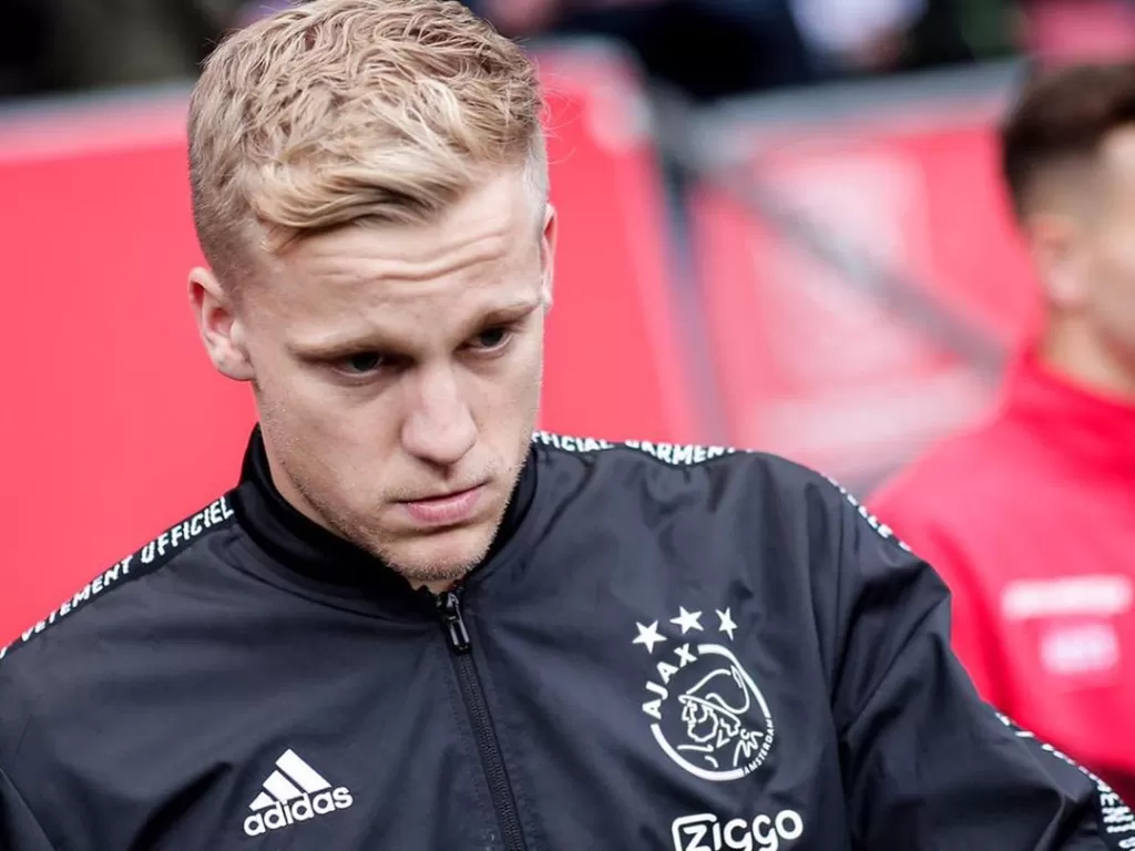 Gelandang Ajax Amsterdam, Donny van de Beek, tengah didekati Manchester United dan Real Madrid. (Instagram/@donnyvdbeek)