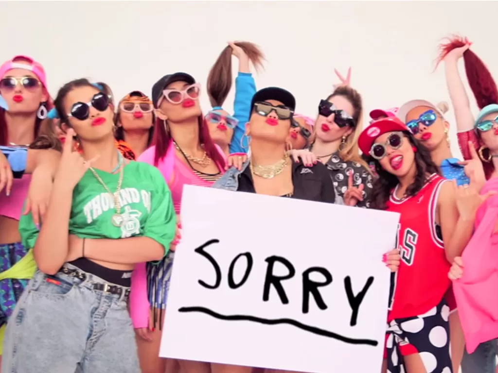 Screen capture video klip lagu Sorry milik Justin Bieber. (Sidewalkhustle)