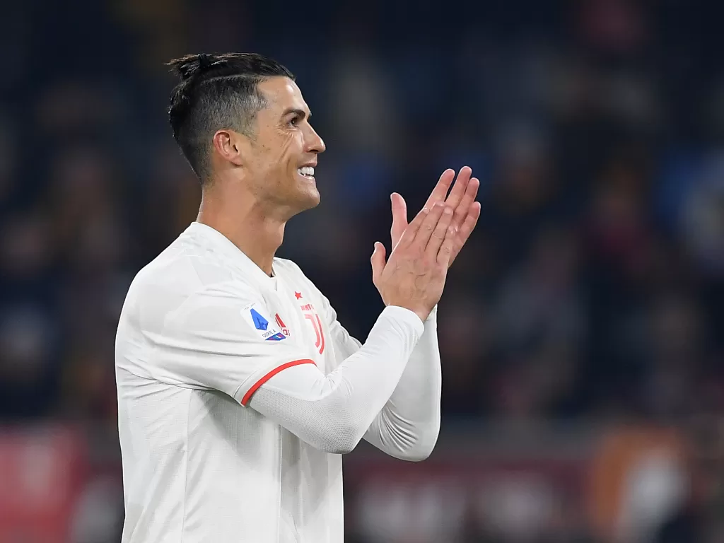 Cristiano Ronaldo dalam laga Juventus vs AS Roma. (REUTERS/Alberto Lingria)