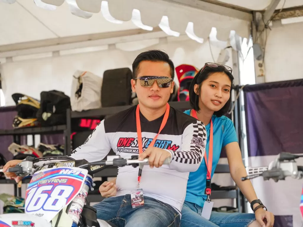 Mevans Sanggramiwajaya dan Littarahma. (Onesixeight Racing Team)