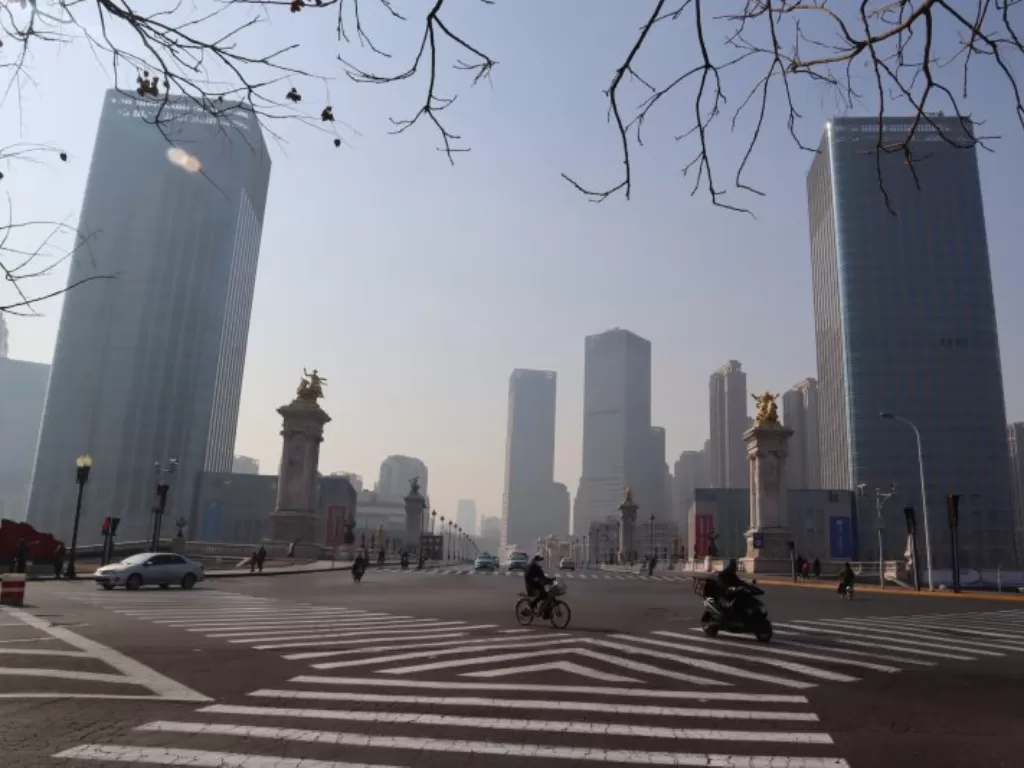 Suasana Kota Tianjing pada Kamis (23/1) atau empat hari sebelum penutupan bagi kendaraan luar provinsi terkait wabah virus corona. (photo/ANTARA/M. Irfan Ilmie)