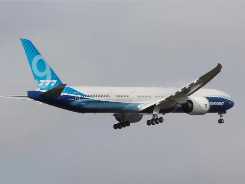 Ujicoba terbang perdana Boeing 777X. (REUTERS/Terray Sylvester)